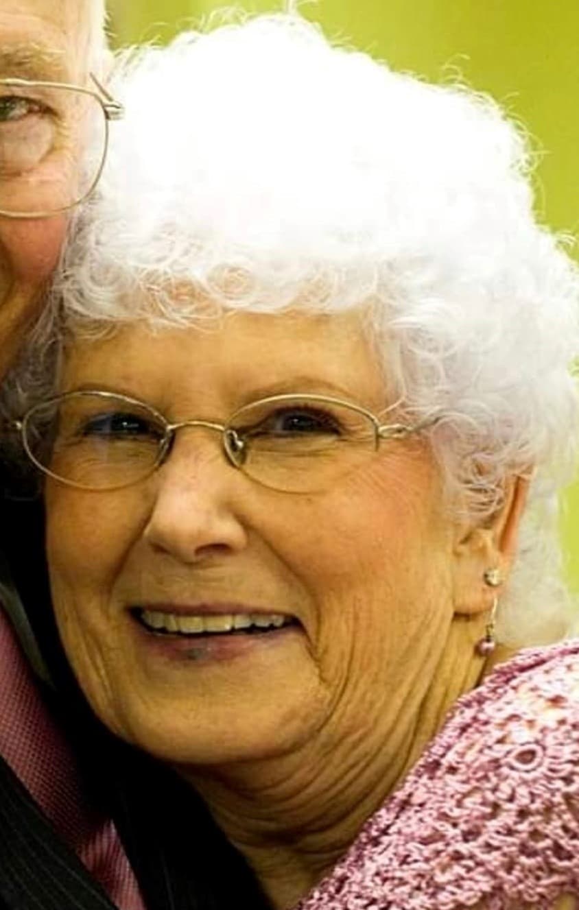 Marilyn J. Farrell