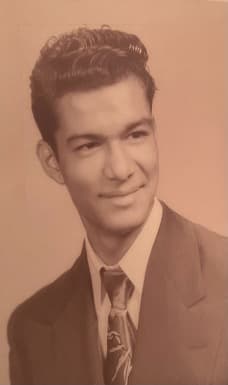 Gus Sifuentes Jr.