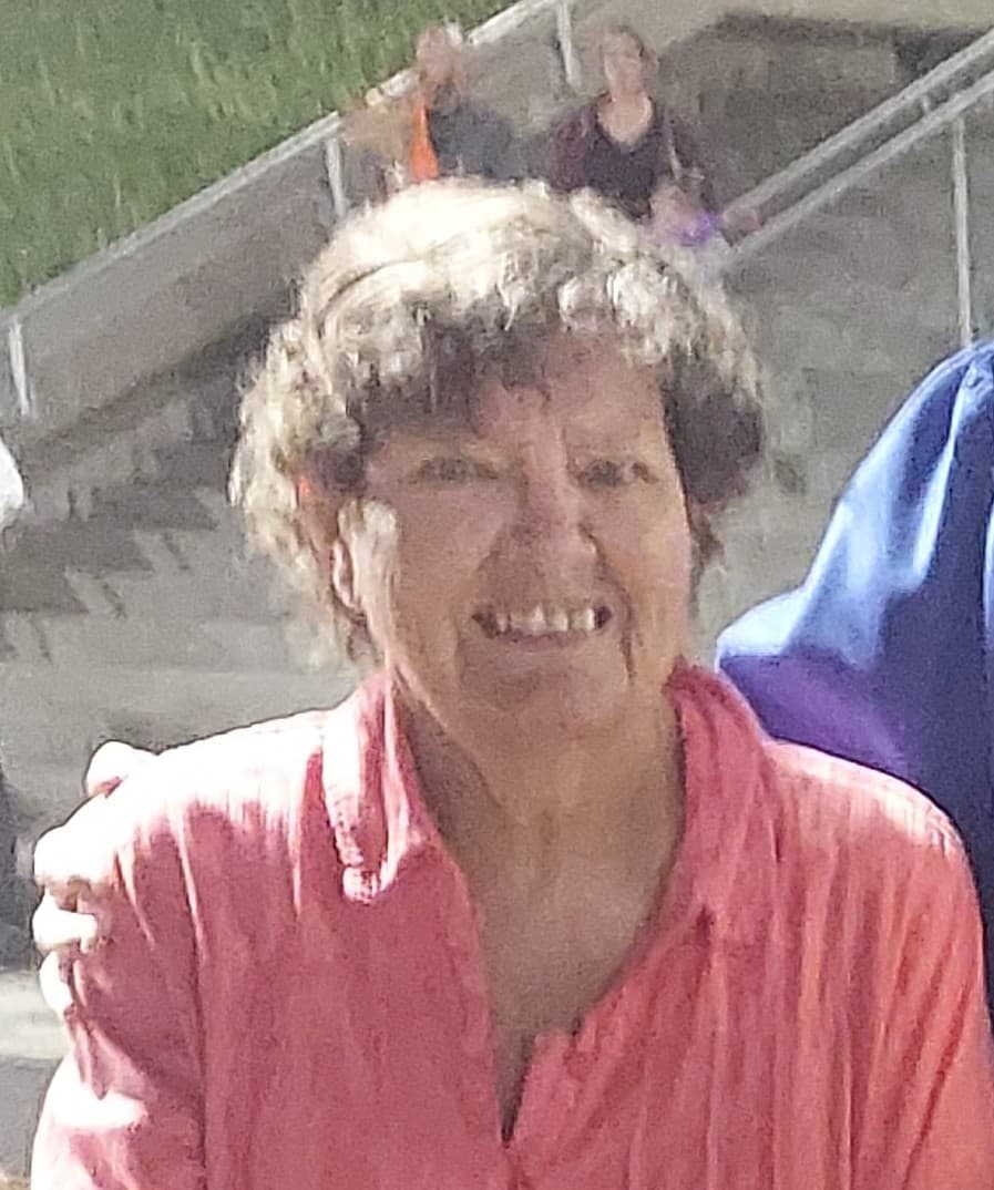 Edith L. Lakin
